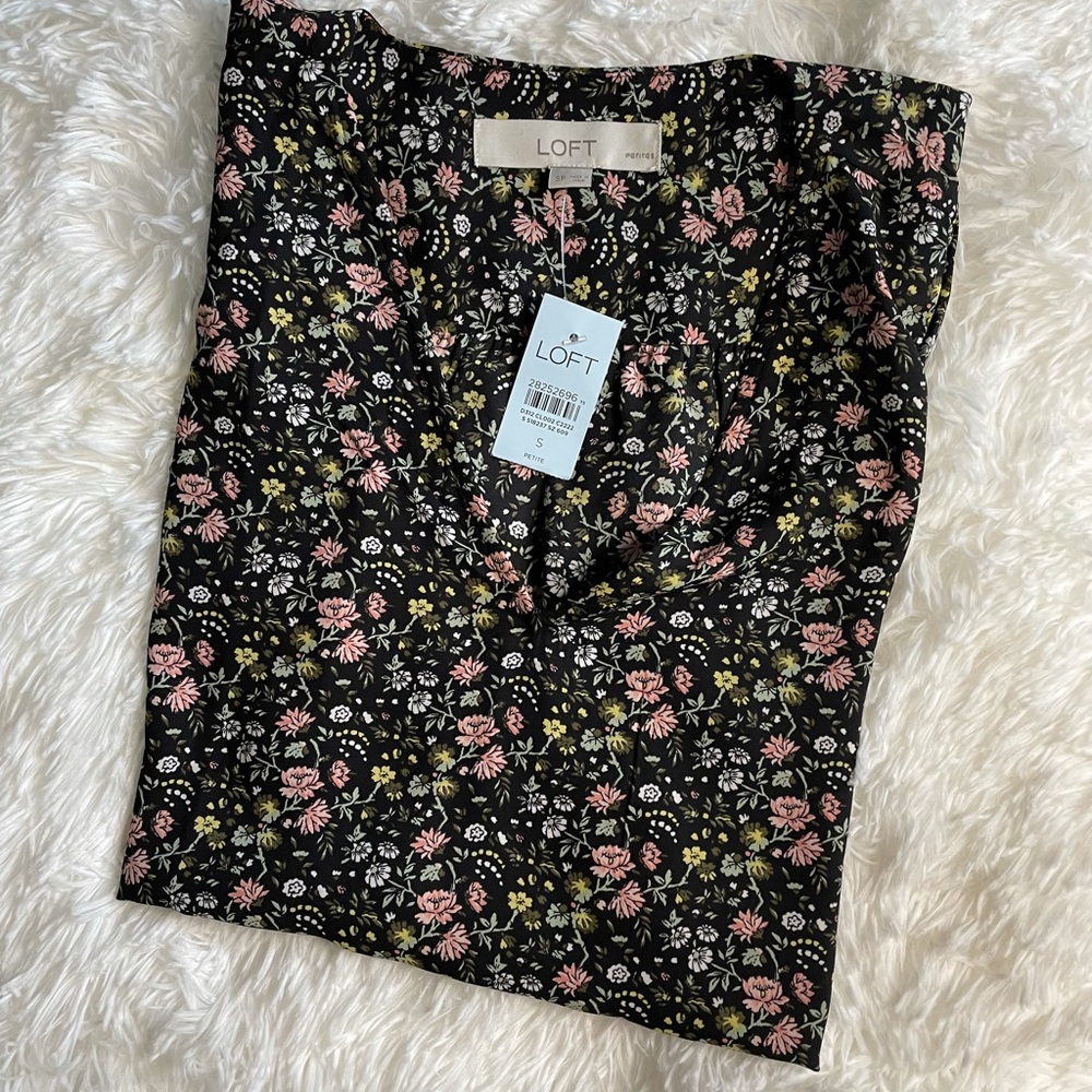 Ann Taylor Loft Blouse - Picture 2 of 2